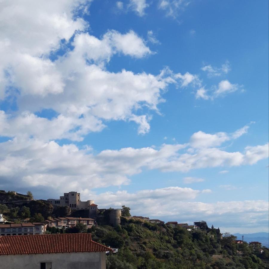 Kruja Hostel Szoba fotó