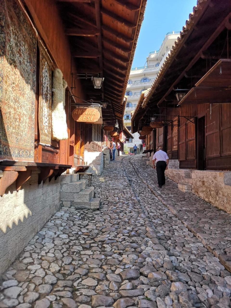 Kruja Hostel Kültér fotó