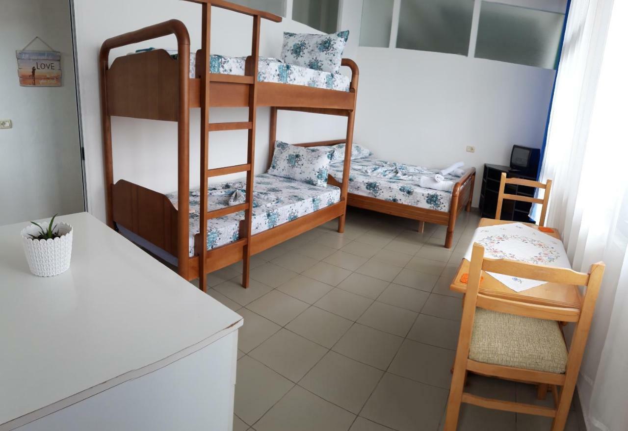 Kruja Hostel Szoba fotó